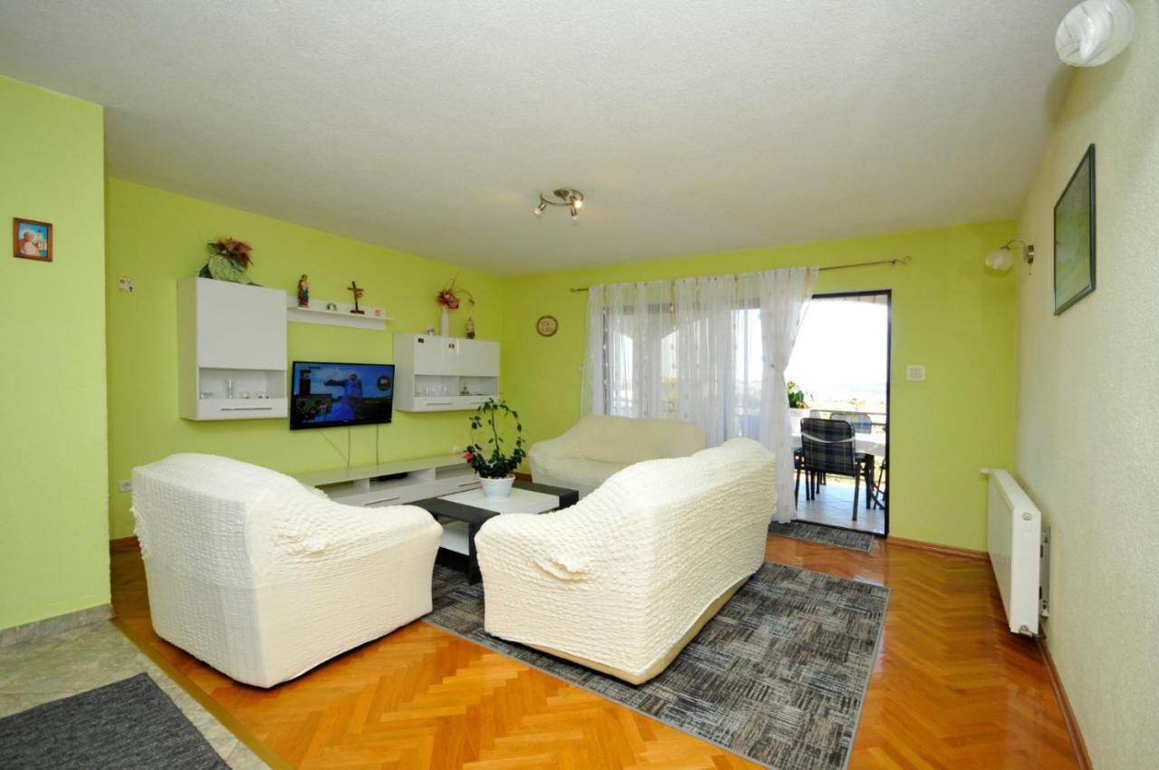 Roso Apartment With Sea View Trogir Exterior foto